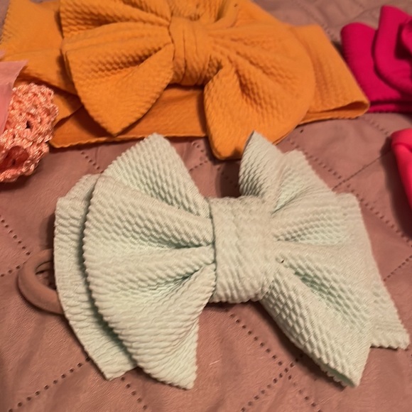 Misc. Sized Handmade Baby Girl Hair Bow - Lot 3/6 mos - 24-2T size. - Picture 3 of 7